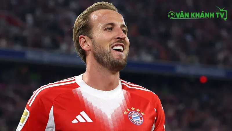 Nicolas Jackson phải đối mặt với thử thách lớn tại Bayern Munich khi cạnh tranh vị trí với Harry Kane.
