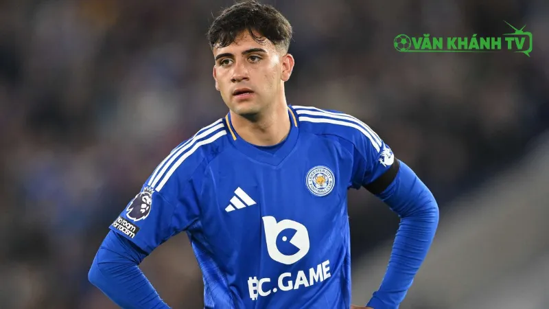Facundo Buonanotte lập cú hat-trick trong trận giao hữu đầu tiên.