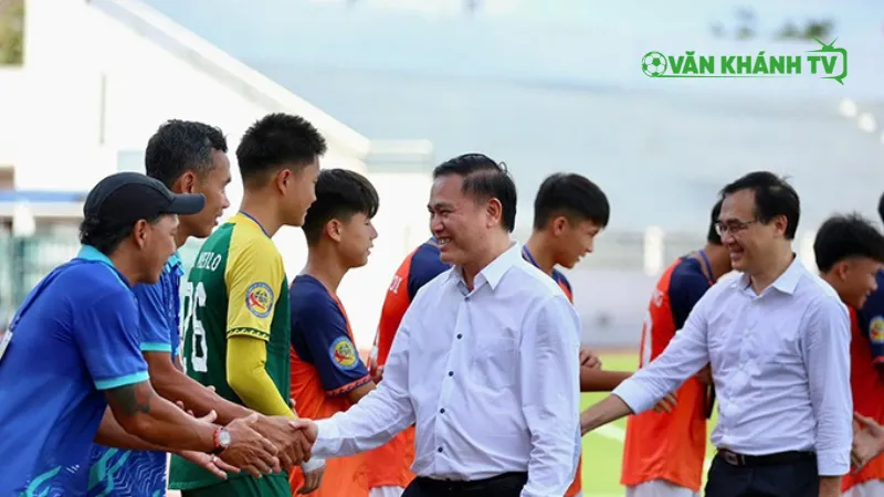 Các tài năng trẻ Việt Nam tranh tài tại Cúp Thái Sơn Nam.