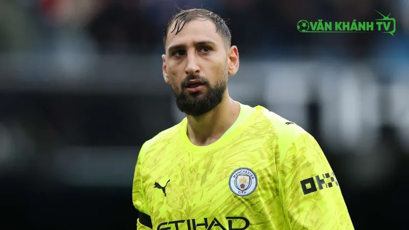 Donnarumma gia nhập Man City, Man Utd mất cơ hội vàng.